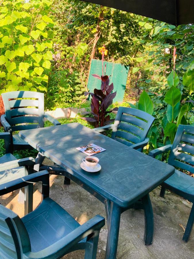 Guest House Barbi Batoumi Extérieur photo