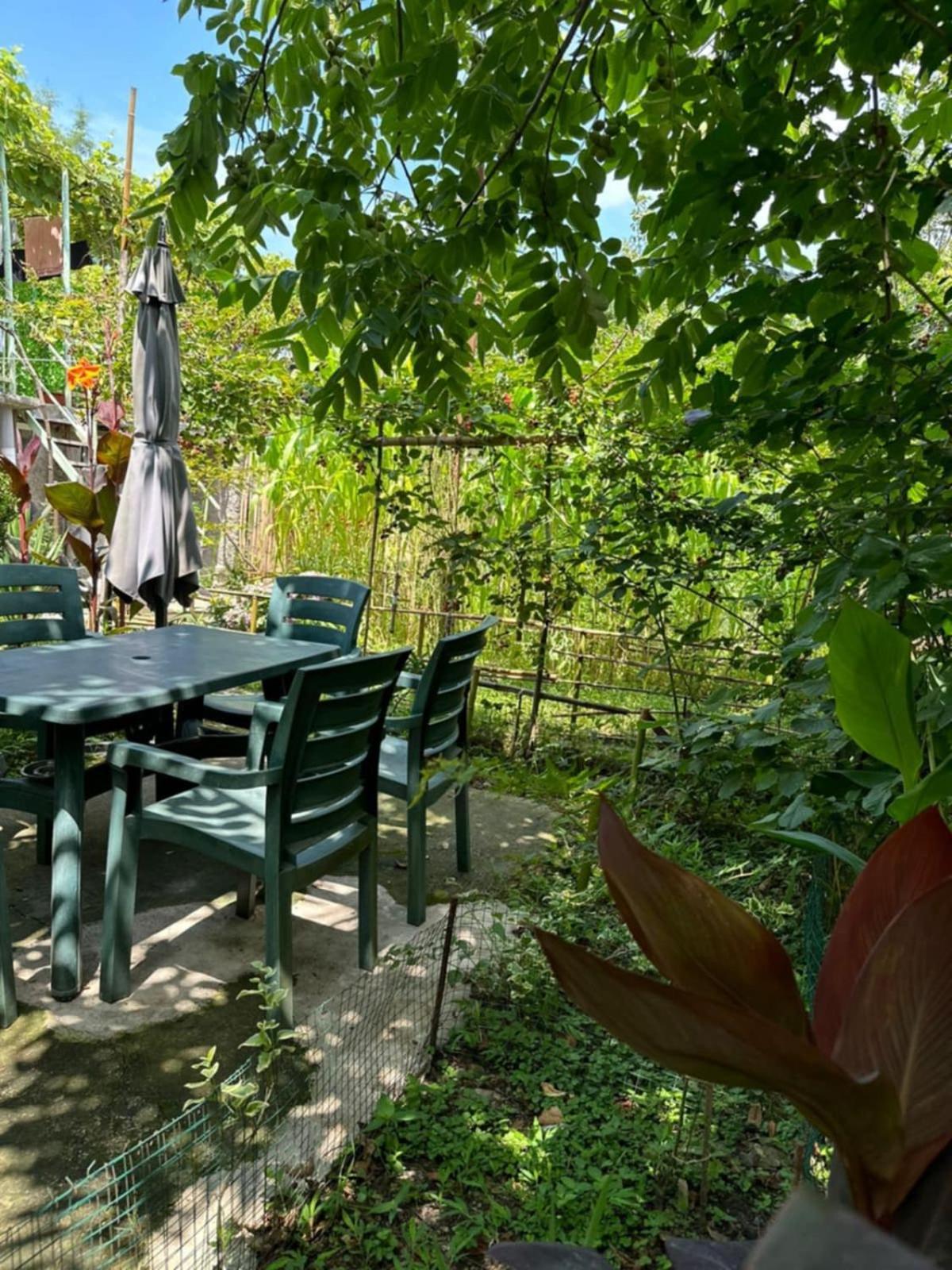 Guest House Barbi Batoumi Extérieur photo